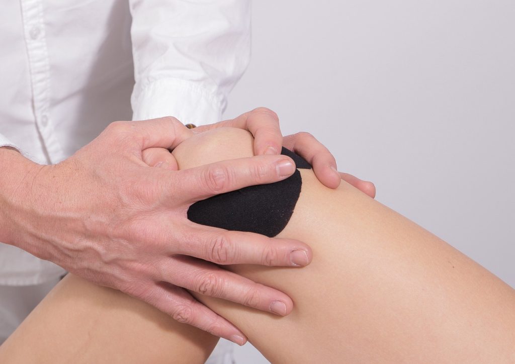 ¿Es eficaz la terapia manual para la artrosis de rodilla?