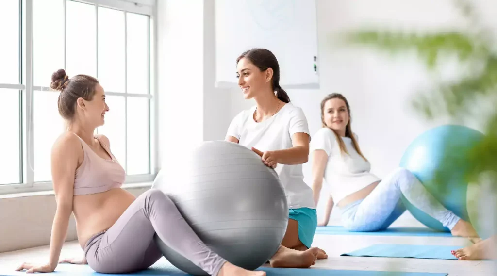 La actividad física regular durante el embarazo aporta beneficios para la mujer y el feto